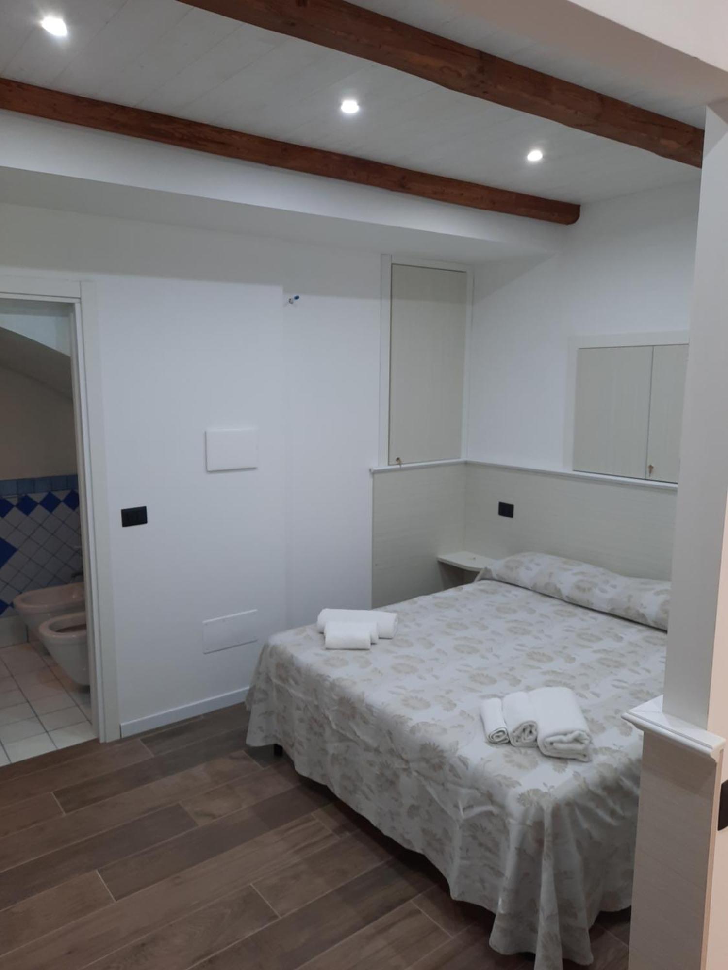B&B Residenza Cardinale Tropea Szoba fotó
